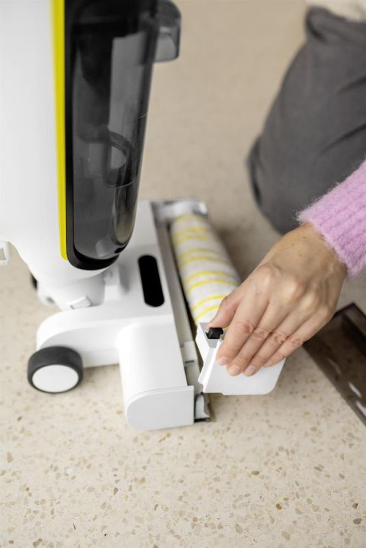 Аккумуляторный моющий пылесос Karcher FCV 4 Dry Extra (1.056-136.0)