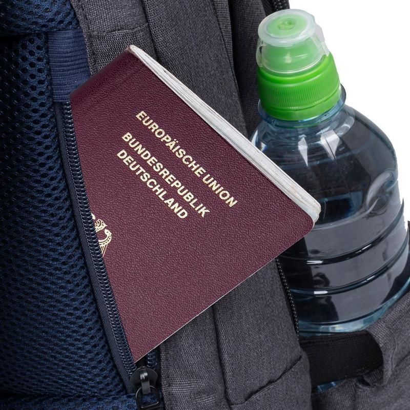 Рюкзак для ноутбука Rivacase 7765 16" Black (7765 (Black))