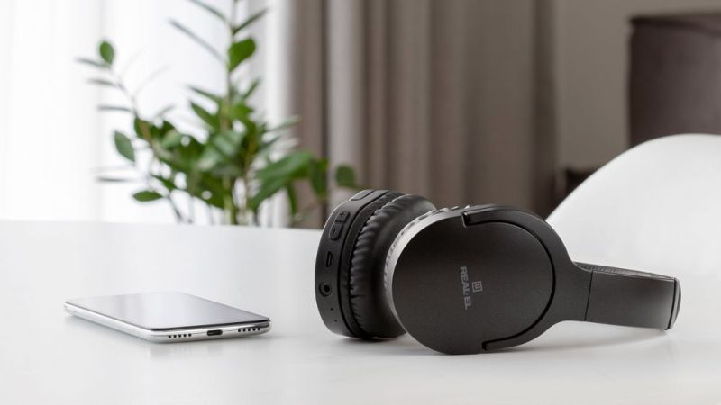 Bluetooth-гарнітура REAL-EL GD-850 Black (EL124100025)