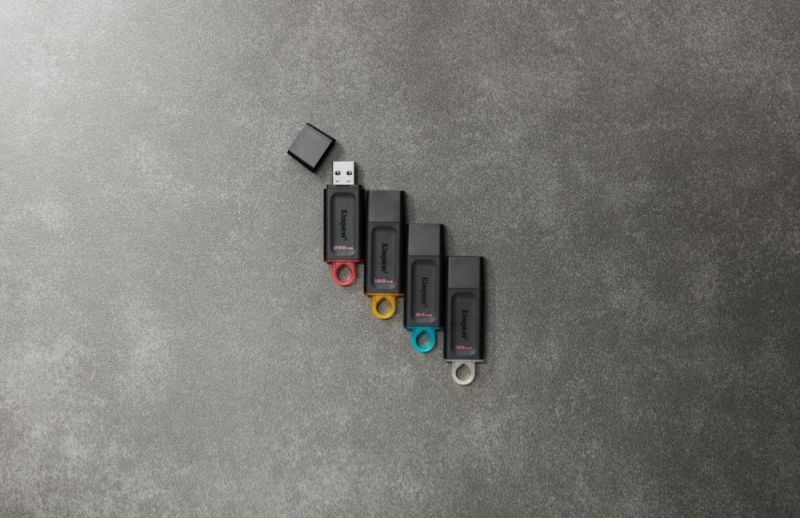 Флеш-накопитель USB3.2 128GB Kingston DataTraveler Exodia Black/Yellow (DTX/128GB)