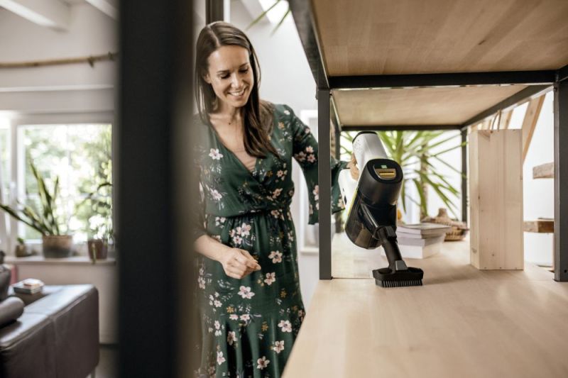 Аккумуляторный пылесос Karcher VC 6 Cordless OurFamily (1.198-670.0)