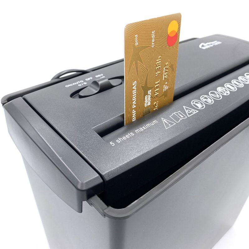 Знищувач документів Media-Tech MT215, A4, 80g х 5, CD/DVD, 9,5 л., P-1, O-1 (MT215)
