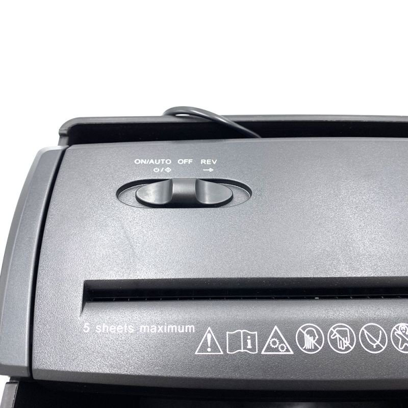Знищувач документів Media-Tech MT215, A4, 80g х 5, CD/DVD, 9,5 л., P-1, O-1 (MT215)