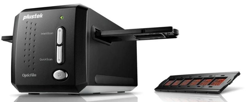 Сканер Plustek OpticFilm 8200i Ai (7200dpi 48bit LED Ai Studio8 плівковий слайд-сканер чорний) (0227TS)