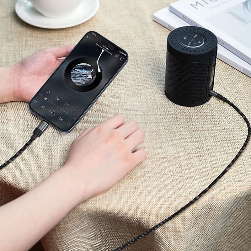 Перехідник USB-C --> 3.5 mm (F) 15cm audio converter J11 Acefast black (6974316285274)