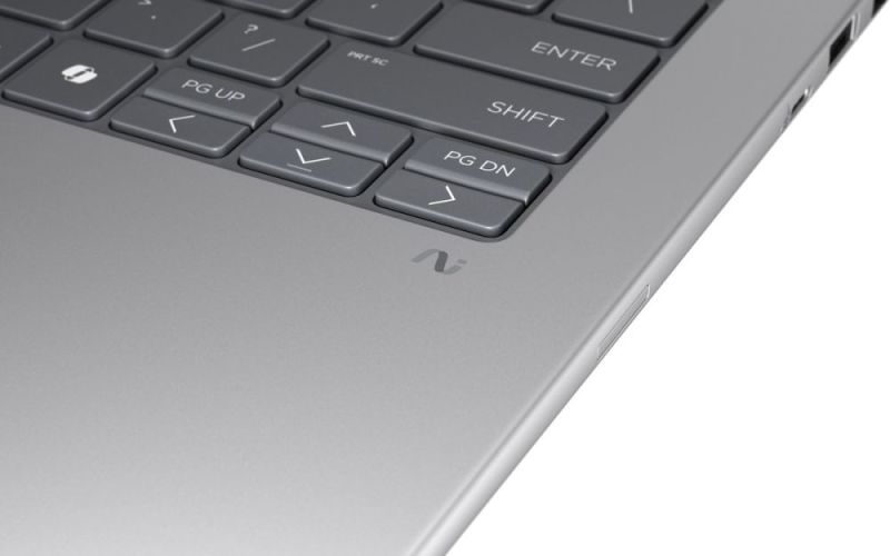 Ноутбук HP ZBook 8 G1i 14 Silver (B30JLES)