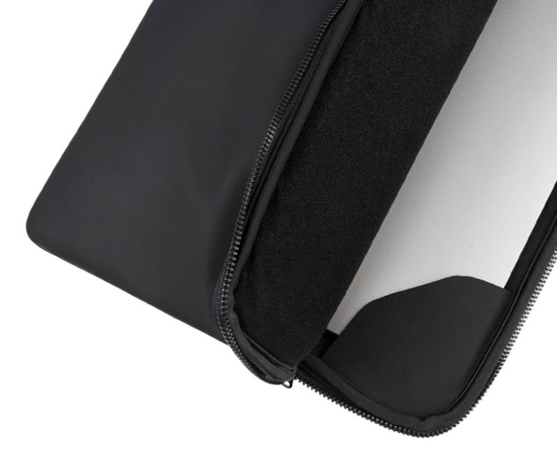 Чохол для ноутбука Tucano Gommo MB Pro 16" Black (BFGOM1516-BK)