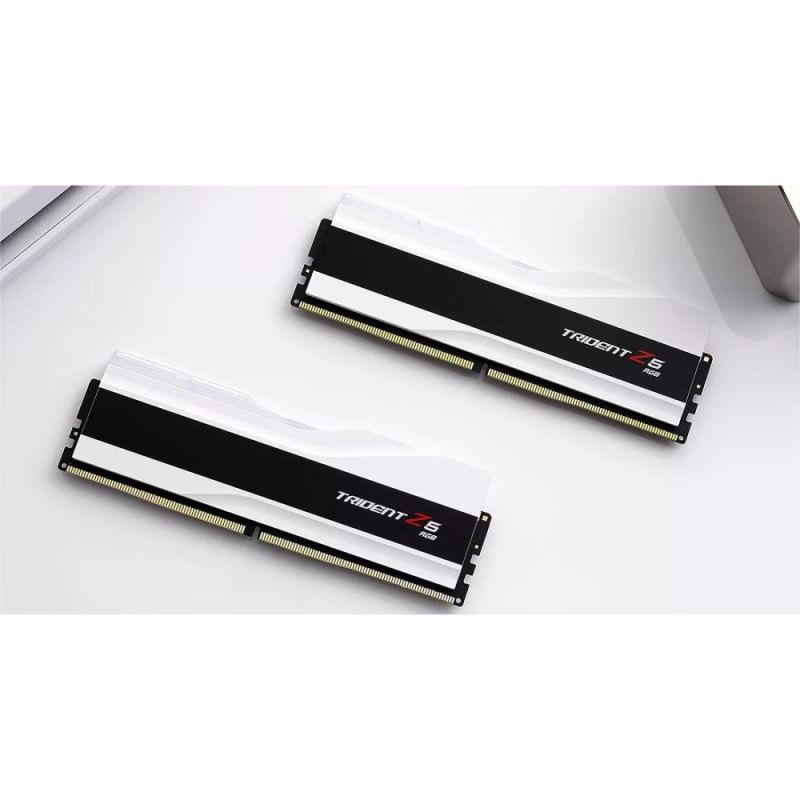 Модуль пам`ятi DDR5 2x16GB/7200 G.Skill Trident Z5 RGB White (F5-7200J3445G16GX2-TZ5RW)