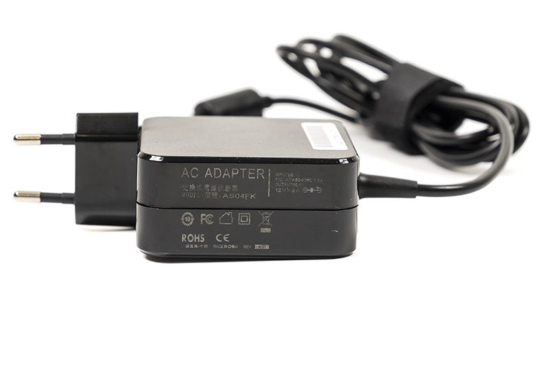 Блок живлення для ноутбуків PowerPlant ASUS 220V, 12V 36W 3A (4.8*1.7) wall mount (WM-AS36A4717)