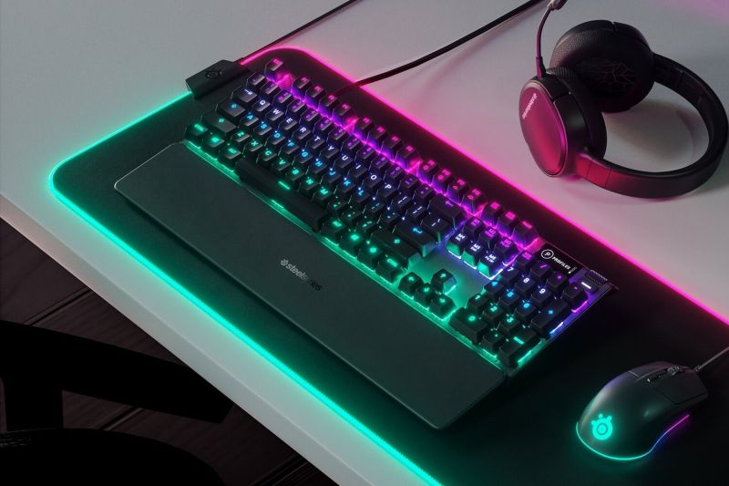 Клавіатура ігрова механічна SteelSeries Apex 5 (Blue Switch) UA OLED Smart Display (64532)