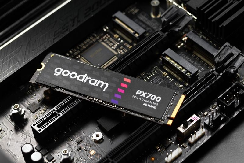 SSD 4Tb GoodRAM PX700 M.2 2280 PCIe NVMe Gen 4x4 3D NAND, Retail (SSDPR-PX700-04T-80)