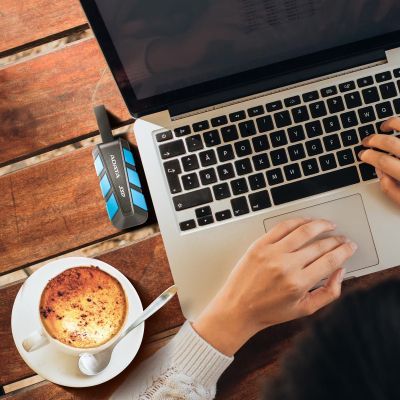 Накопичувач SSD USB 3.2 2TB SC740 ADATA (SC740-2000G-CBU)