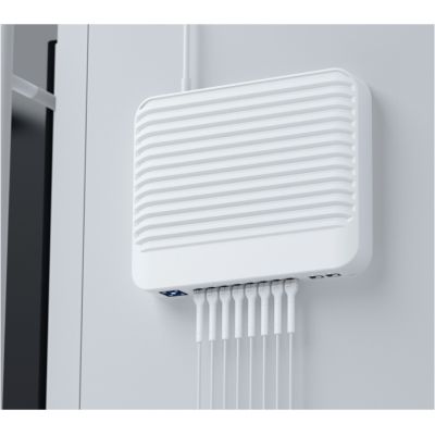 Комутатор мережевий Ubiquiti (USW-PRO-8-POE)