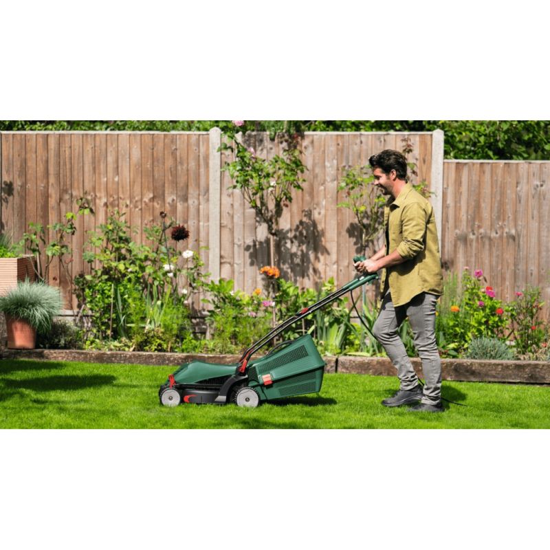 Газонокосилка Bosch UniversalRotak 37-555 1400Вт, 37см, 40л, 27-50мм, 15.5кг (0.600.8A6.501)