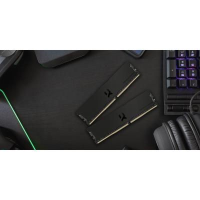 Модуль памяти для компьютера DDR4 16GB 3600 MHz Iridium Pro Deep Black Goodram (IRP-K3600D4V64L18/16G)