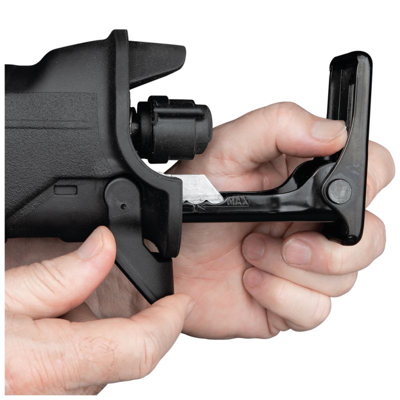 Шабельна пила Makita (JR3061T)