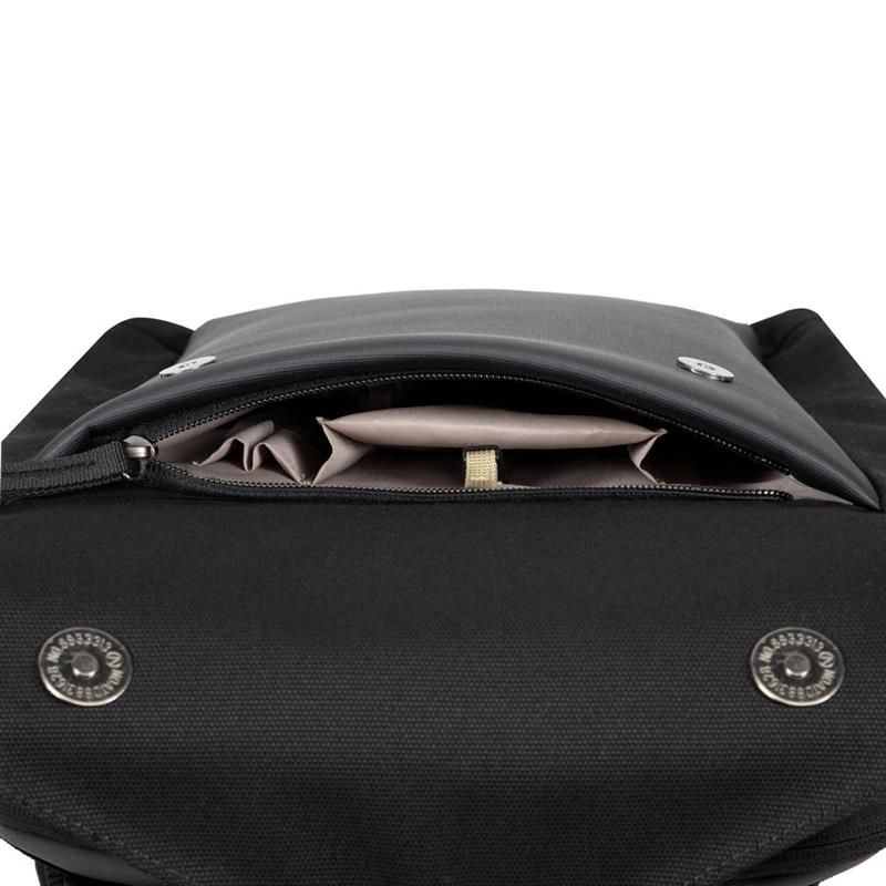 Рюкзак Rivacase 8521 Black 13.3" (8521 (Black))