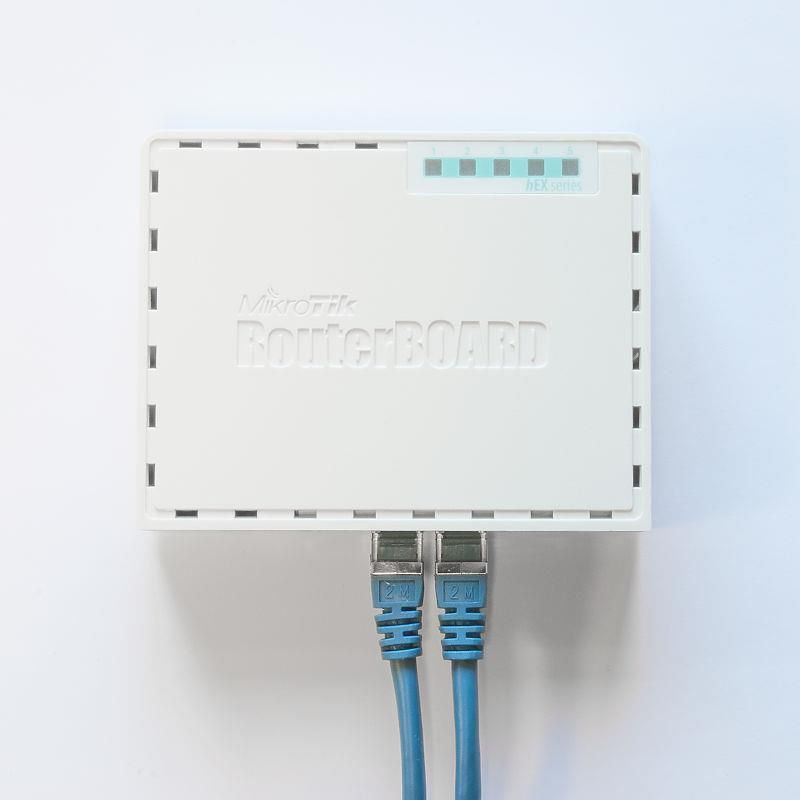 Маршрутизатор MikroTik RouterBOARD hEX (RB750GR3)