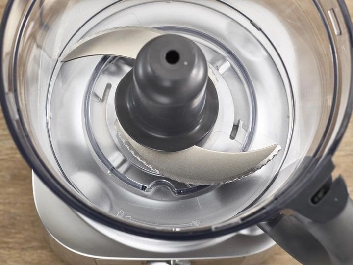 Кухонный комбайн Kenwood MultiPro Express (FDP 65.820SI)