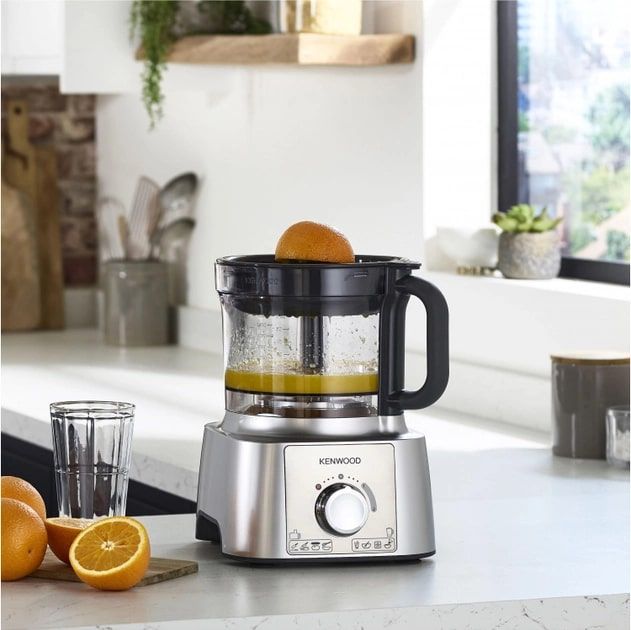 Кухонный комбайн Kenwood MultiPro Express (FDP 65.820SI)
