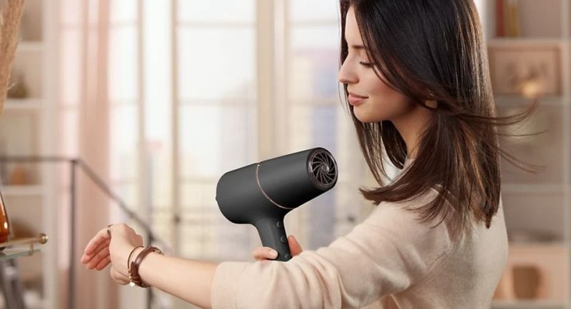 Фен Philips (BHD538/30)