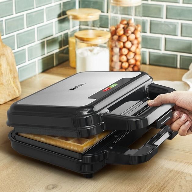 Бутербродниця Tefal (SW383D10)
