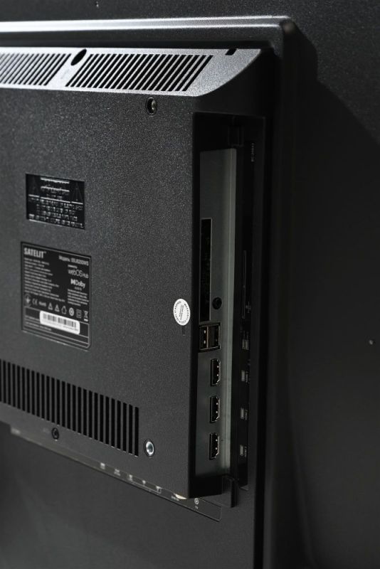 Телевізор Satelit (55U8200WS)