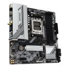 Материнська плата Gigabyte B650M Gaming Plus WiFi Socket AM5 (B650M GAMING PLUS WF)