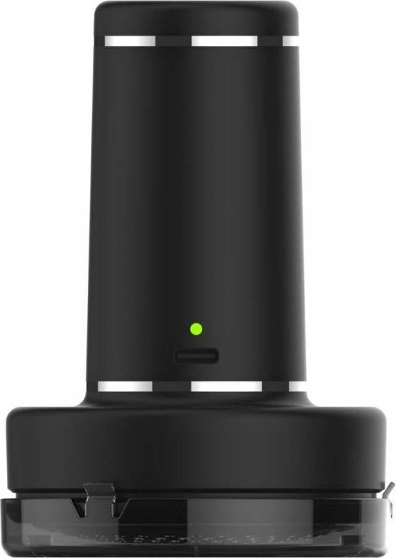 Набор отпариватель и машинка для удаления катышков SteamOne (SN300SB+RP10B)