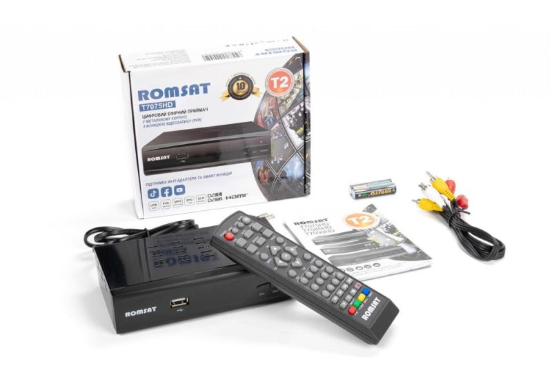 Тюнер DVB-T2 Romsat (T7070HD)