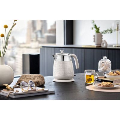 Електрочайник DeLonghi (KBL 2001 W)