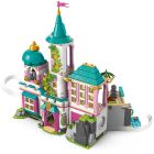Конструктор LEGO Disney Замок принцессы и королевские любимцы (43267)
