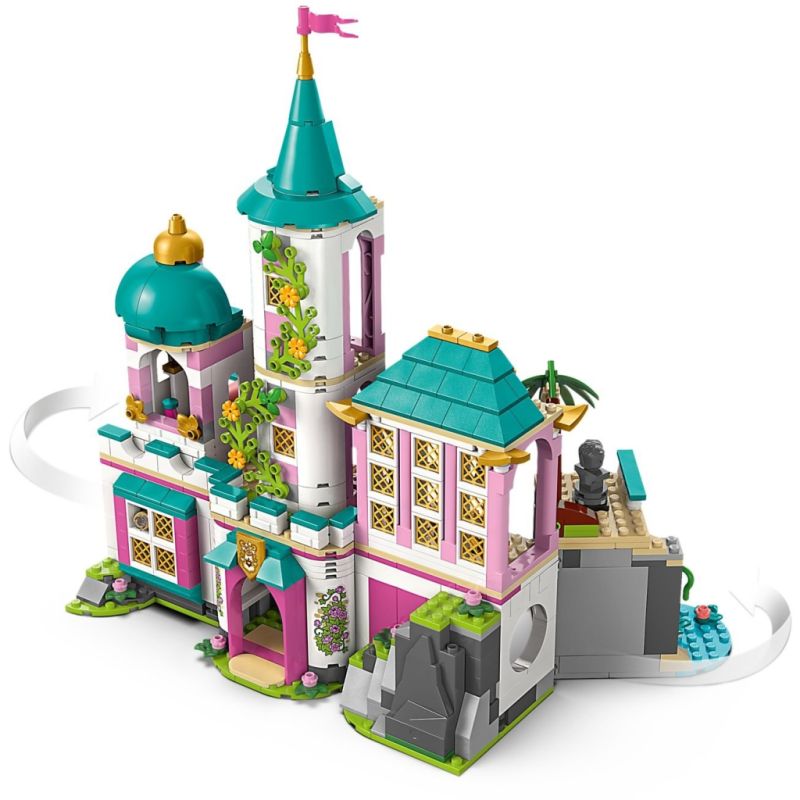 Конструктор LEGO Disney Замок принцессы и королевские любимцы (43267)