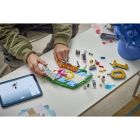 Конструктор LEGO Editions Football Ліонель Мессі — найкращі моменти футбольних матчів (43011)